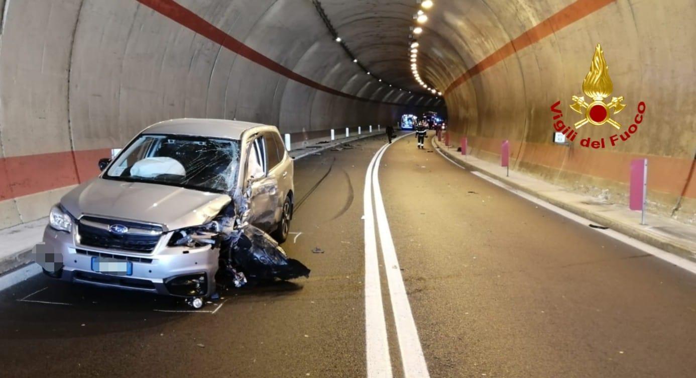 Villaputzu, incidente in galleria: due feriti