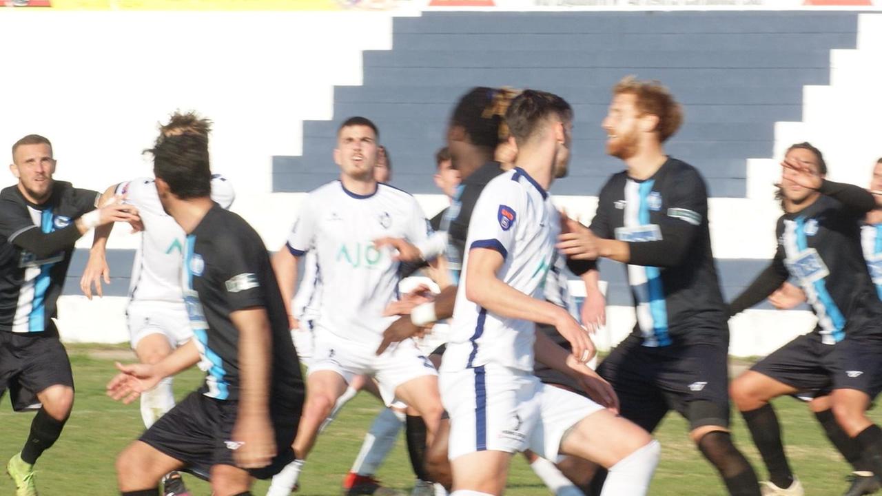 Serie D, Carbonia nei guai un rigore lo condanna nel recupero con l’Aprilia