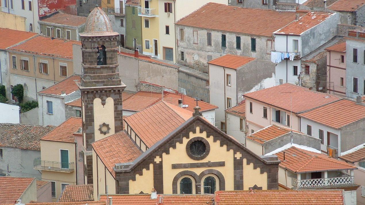 Cittadini e associazioni per la crescita del paese