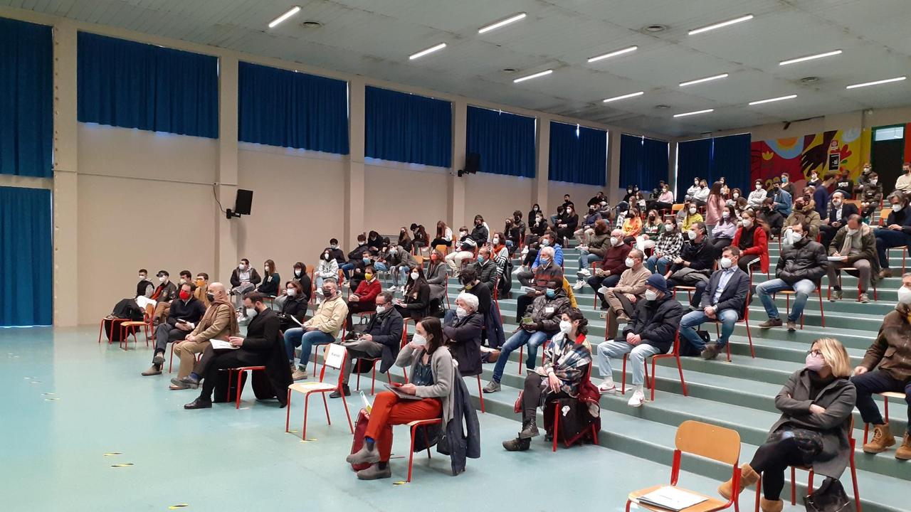 L’incontro che si è svolto all’istituto Enriques di Castelfiorentino
