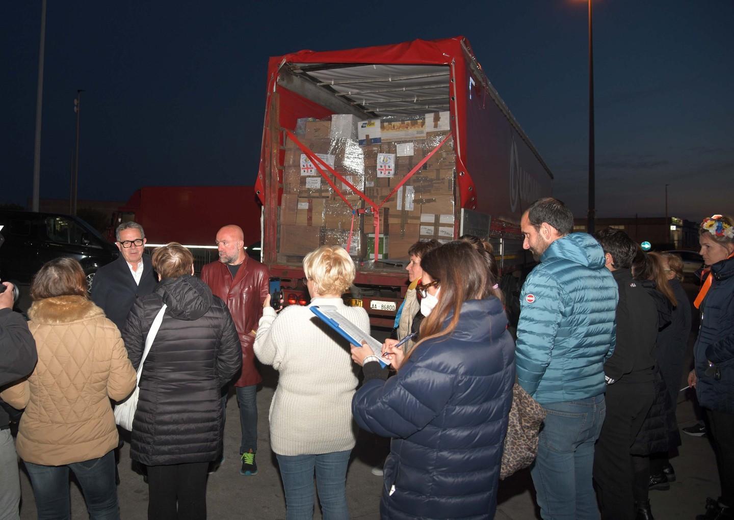 Trenta tonnellate di solidarietà per l’Ucraina 