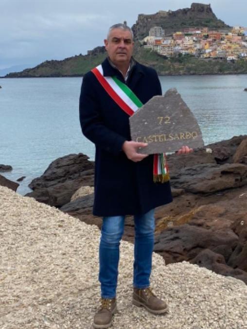 Una pietra per i caduti in guerra 