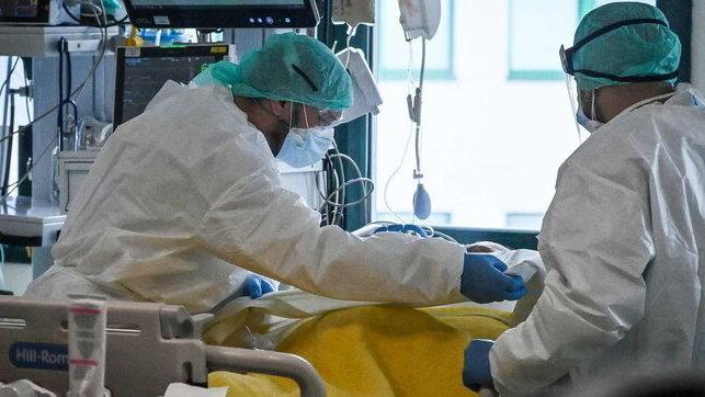 Il Covid dimenticato torna a fare cinque vittime a Prato