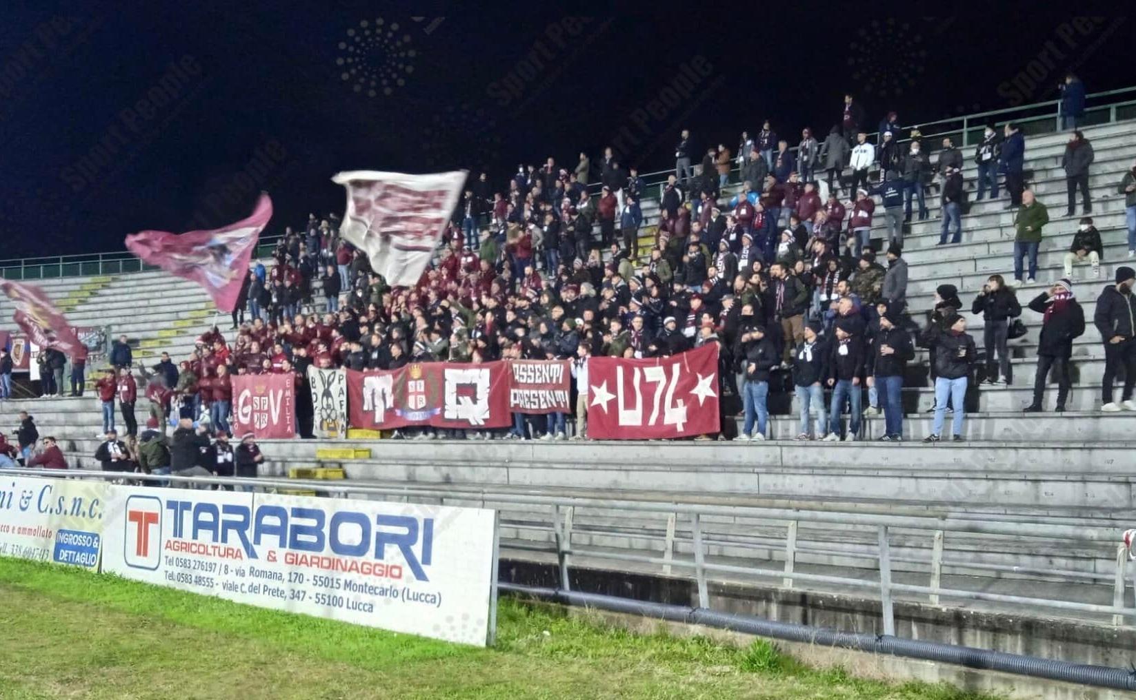 Tafferugli dopo Lucchese-Reggiana, due tifosi identificati