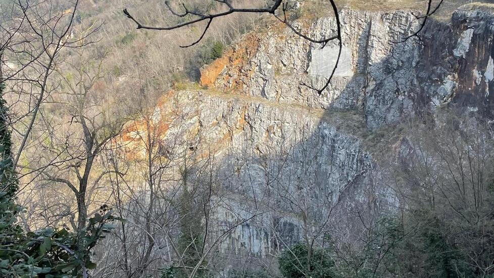 Pietrasanta, no alla riapertura della cava Ceragiola: «È un pericolo»