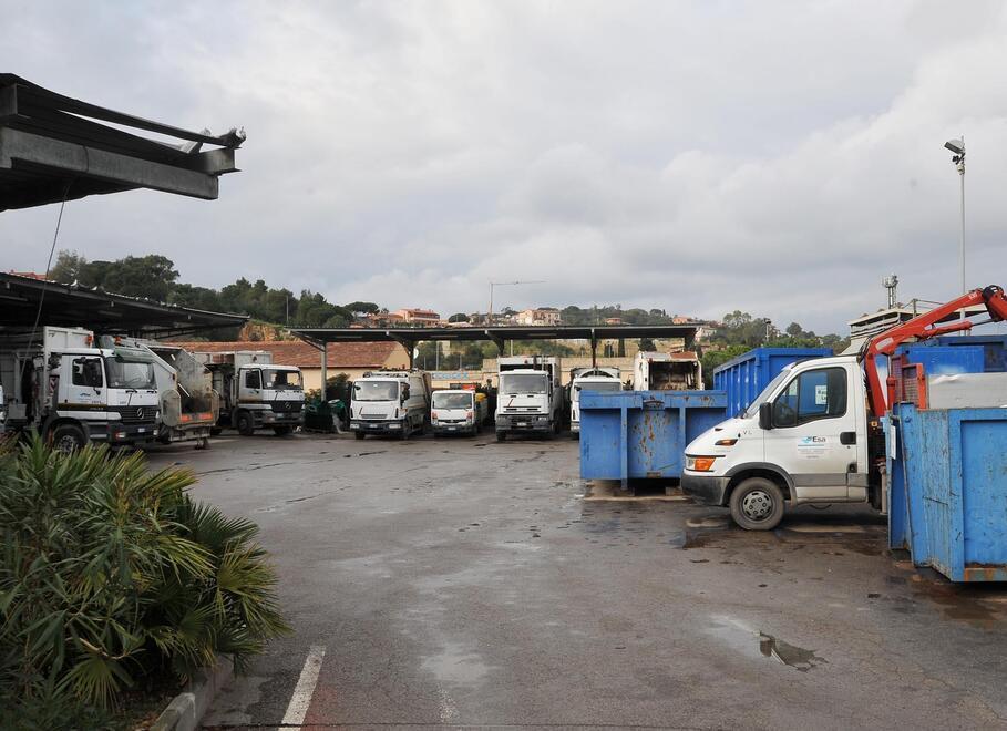 Rifiuti, Esa incontra gli imprenditori: «Le buone pratiche aiutano tutta l’Elba» 