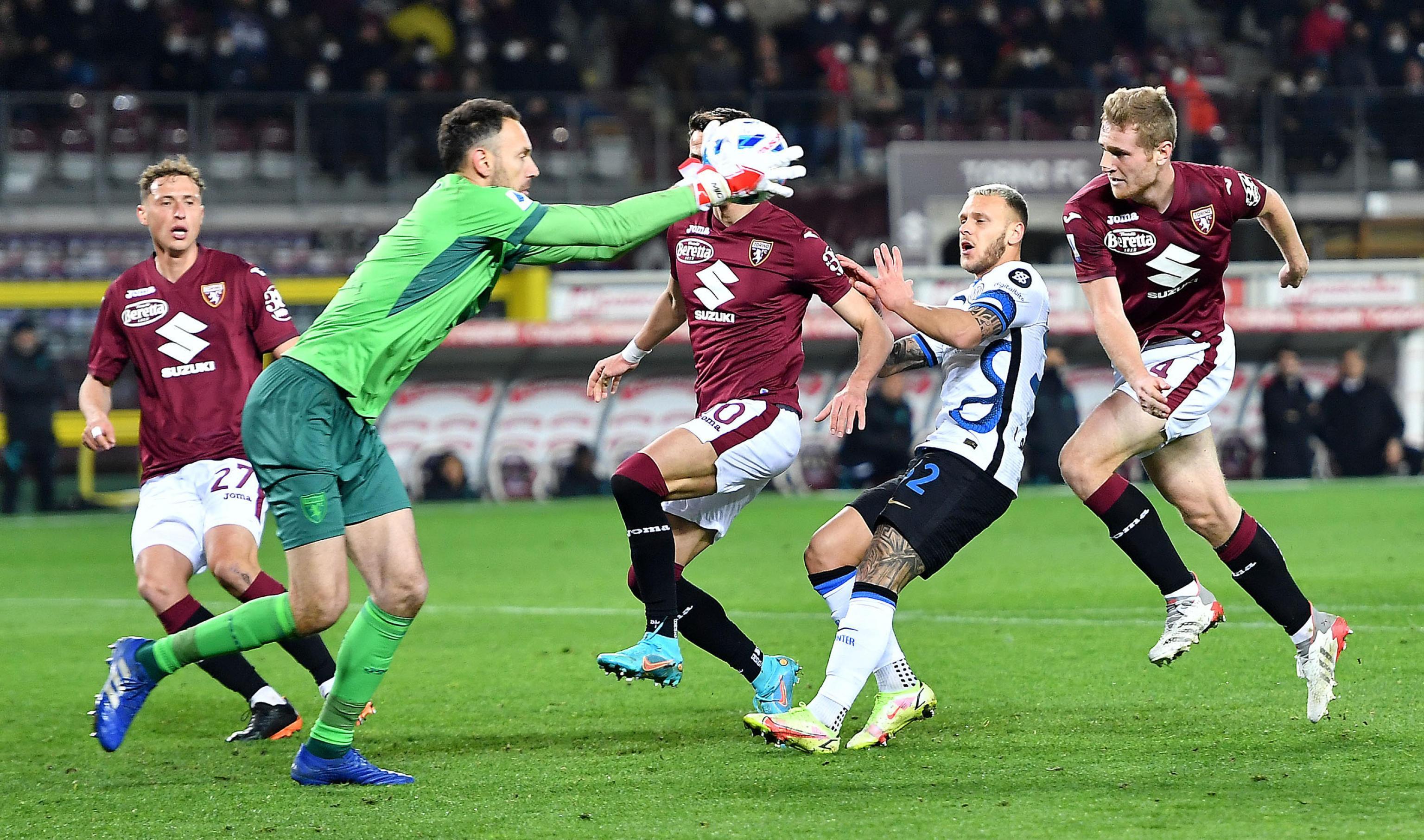 A Torino finisce 1-1 tra i granata e l'Inter (Foto Ansa)