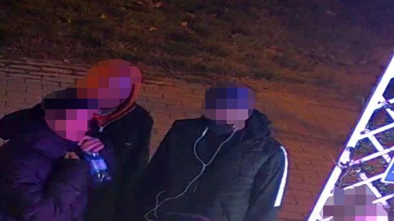 Colpo alle baby gang con i primi due arresti: «Meglio chiamarli giovani criminali»