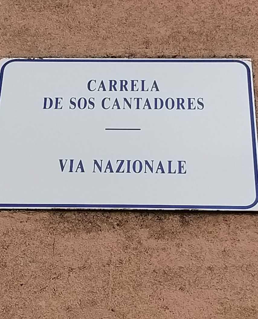 Bulzi rende omaggio ai suoi Tre Cantadores 