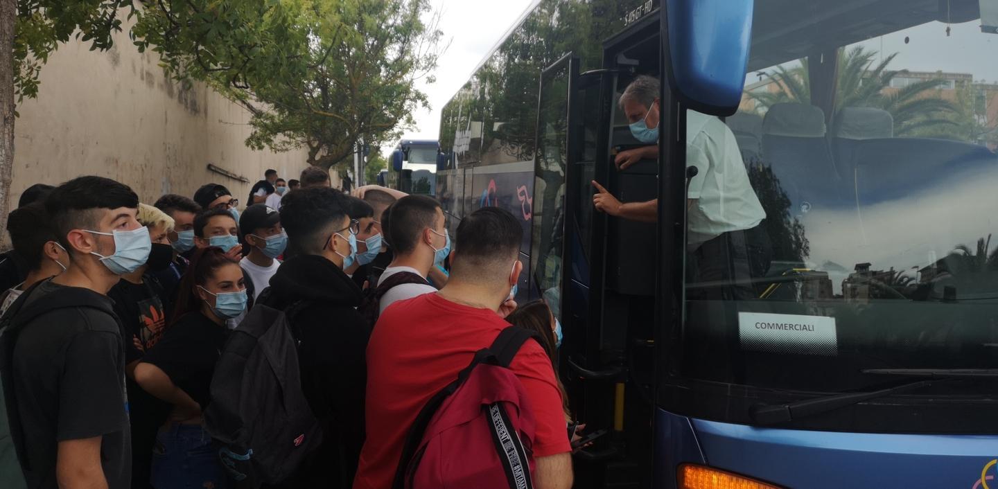 Ripristinate le corse extra per gli studenti pendolari 