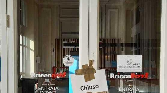 In stazione a Livorno riapre il Bríccocafè: finalmente i passeggeri tornano a mangiare. Ecco quando