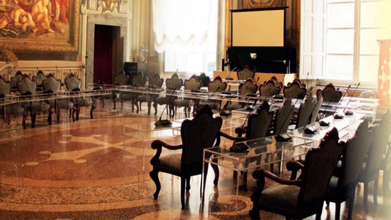 Pisa, redditi dei consiglieri comunali: Mannocci e Gennai restano in vetta alla classifica. Tutte le cifre