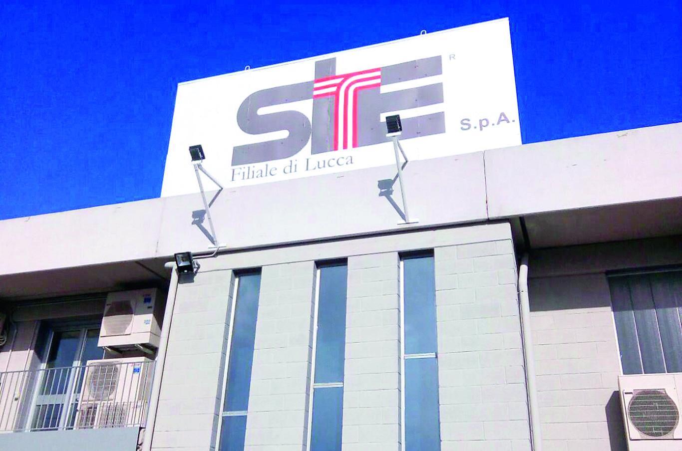 Il gigante italiano delle telecomunicazioni assume: servono 15 persone per la sede di Porcari 