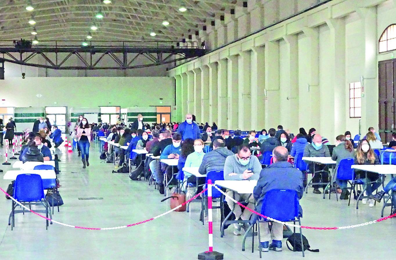 Periti edili, informatici e un dirigente: 58 assunzioni al Comune di Firenze 