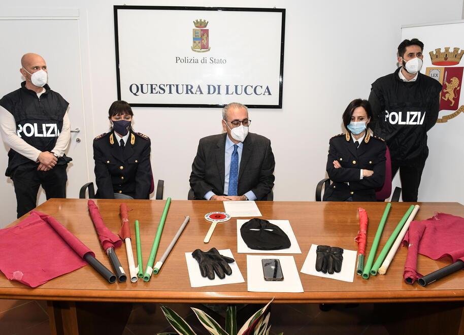 Guerriglia dopo Lucchese-Reggiana: un ultrà arrestato e due denunciati 
