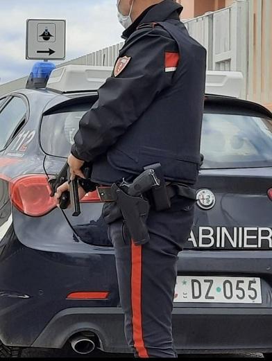 Droga in auto e in casa, 57enne nei guai 