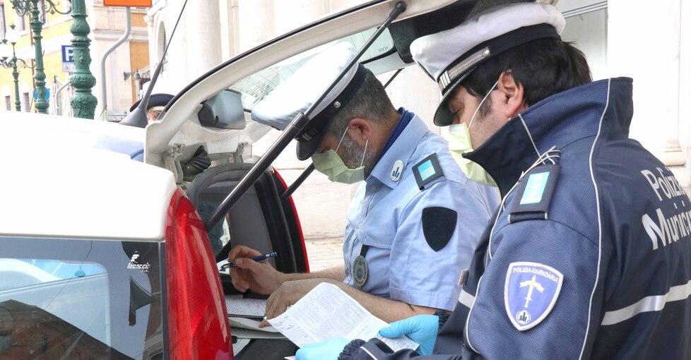 A Ferrara arriva Bolawrap, la pistola-lazo che blocca i malviventi 