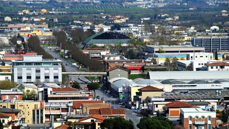 Per il viale Enrico Fermi sono arrivate numerose richieste di cablaggio sia da Tim che da Open Fiber