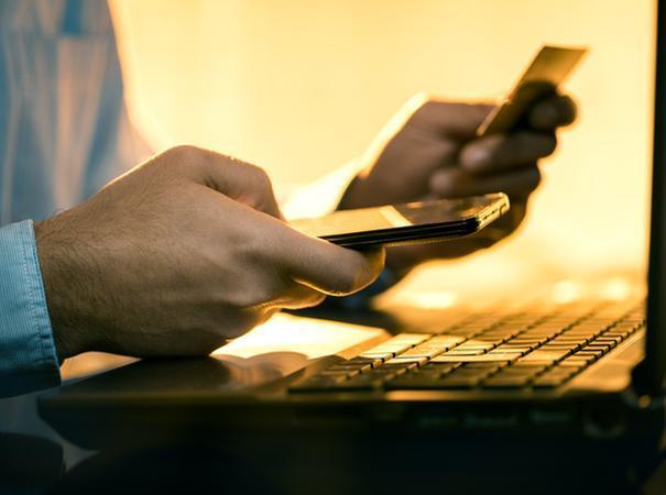 Il giovane era accusato di stalking dalla fidanzata, ma lei si era inventata tutto