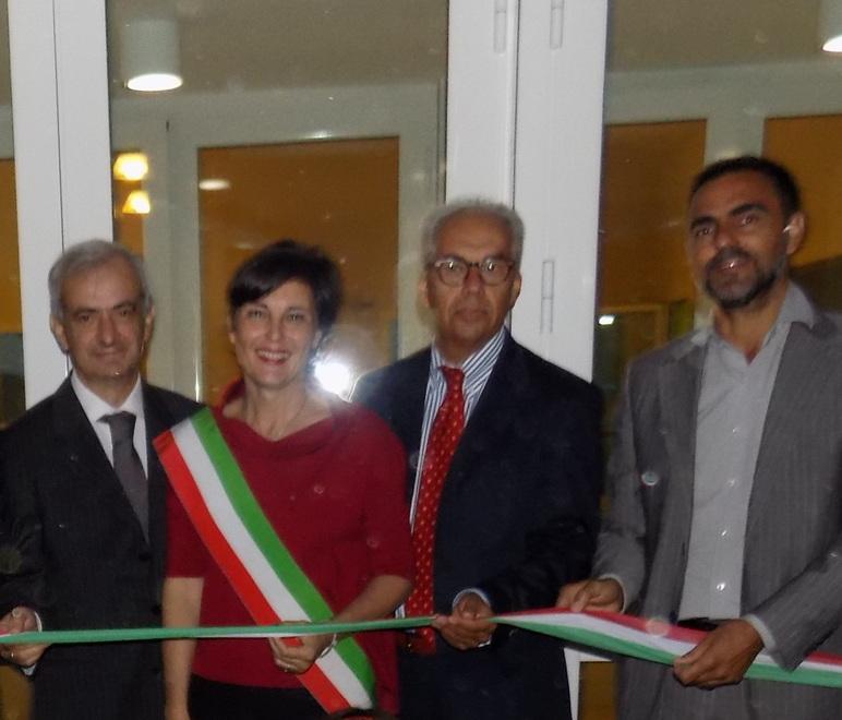 La scuola inaugurata nel 2015: archiviata l'accusa di abuso d'ufficio