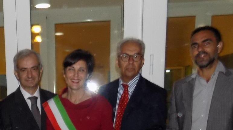 La scuola inaugurata nel 2015: archiviata l'accusa di abuso d'ufficio