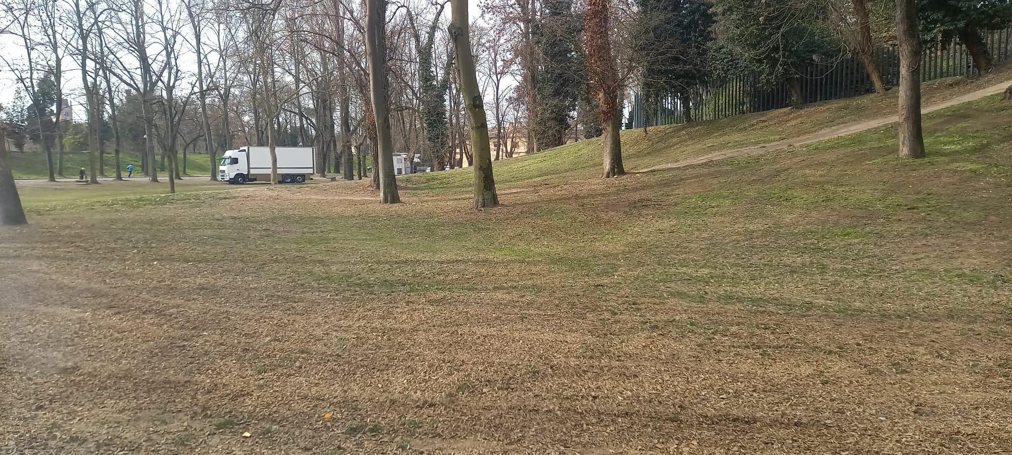 Un esempio di sfalci eccessivi secondo gli ambientalisti della Rete