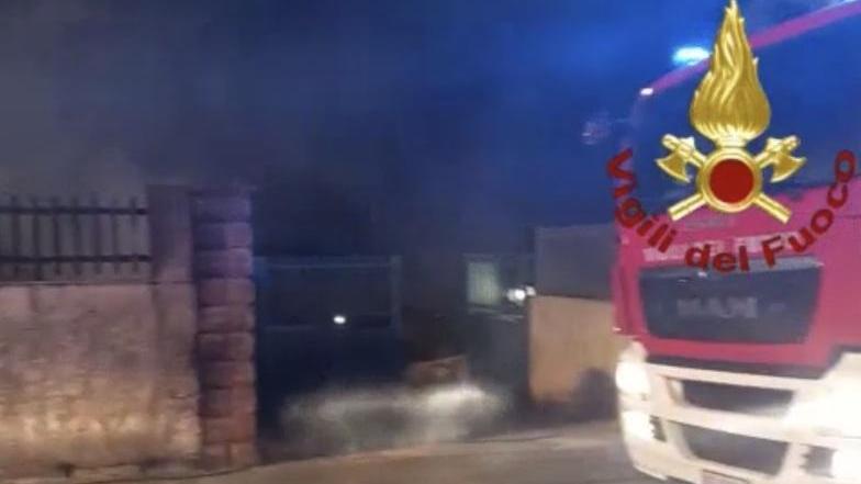 Incendio in veranda, ustionato geometra di Ittiri
