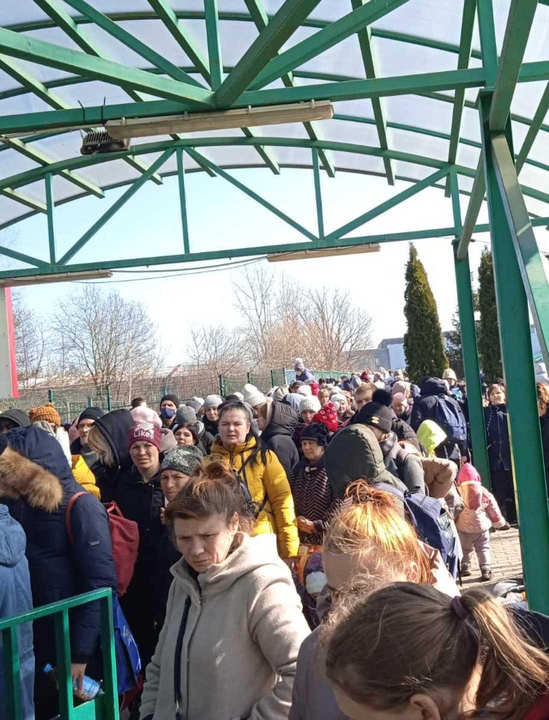 Ucraina, la missione sarda è giunta al confine: lunedì il rientro