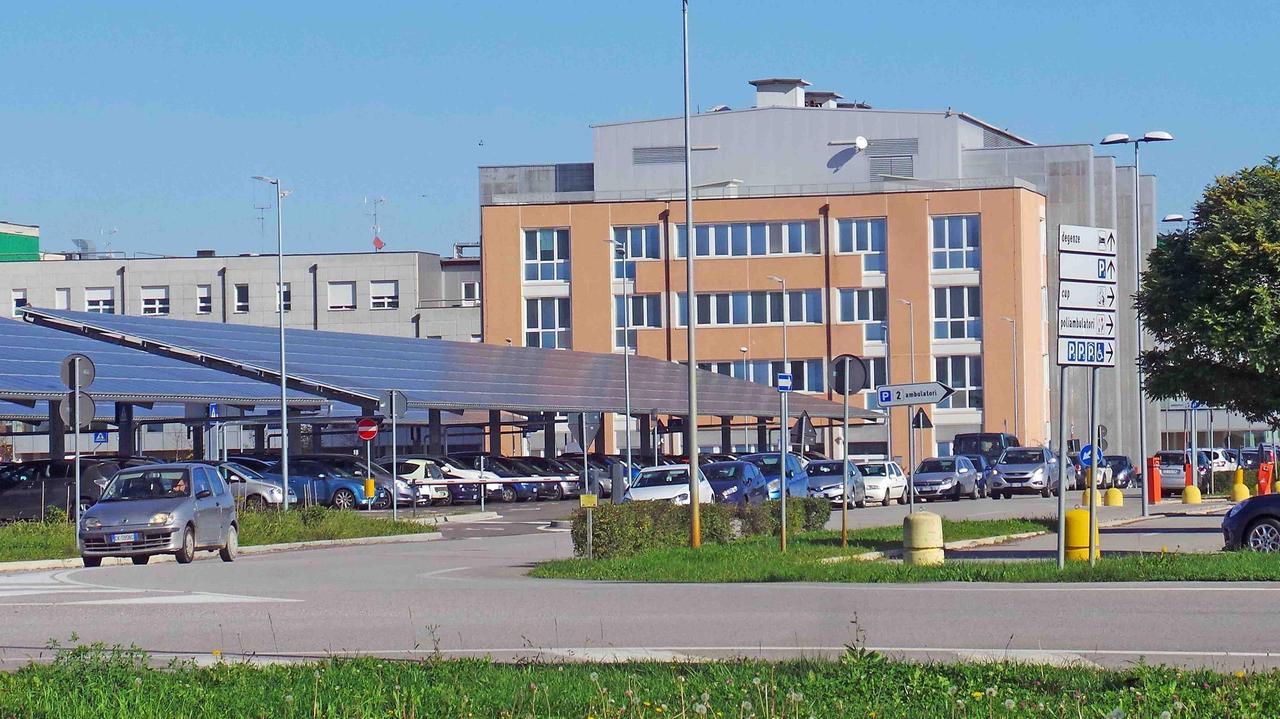 Mark a 4 anni fuggito dall'Ucraina, rischiava di non poter più correre: sarà assistito dal Sant'Anna