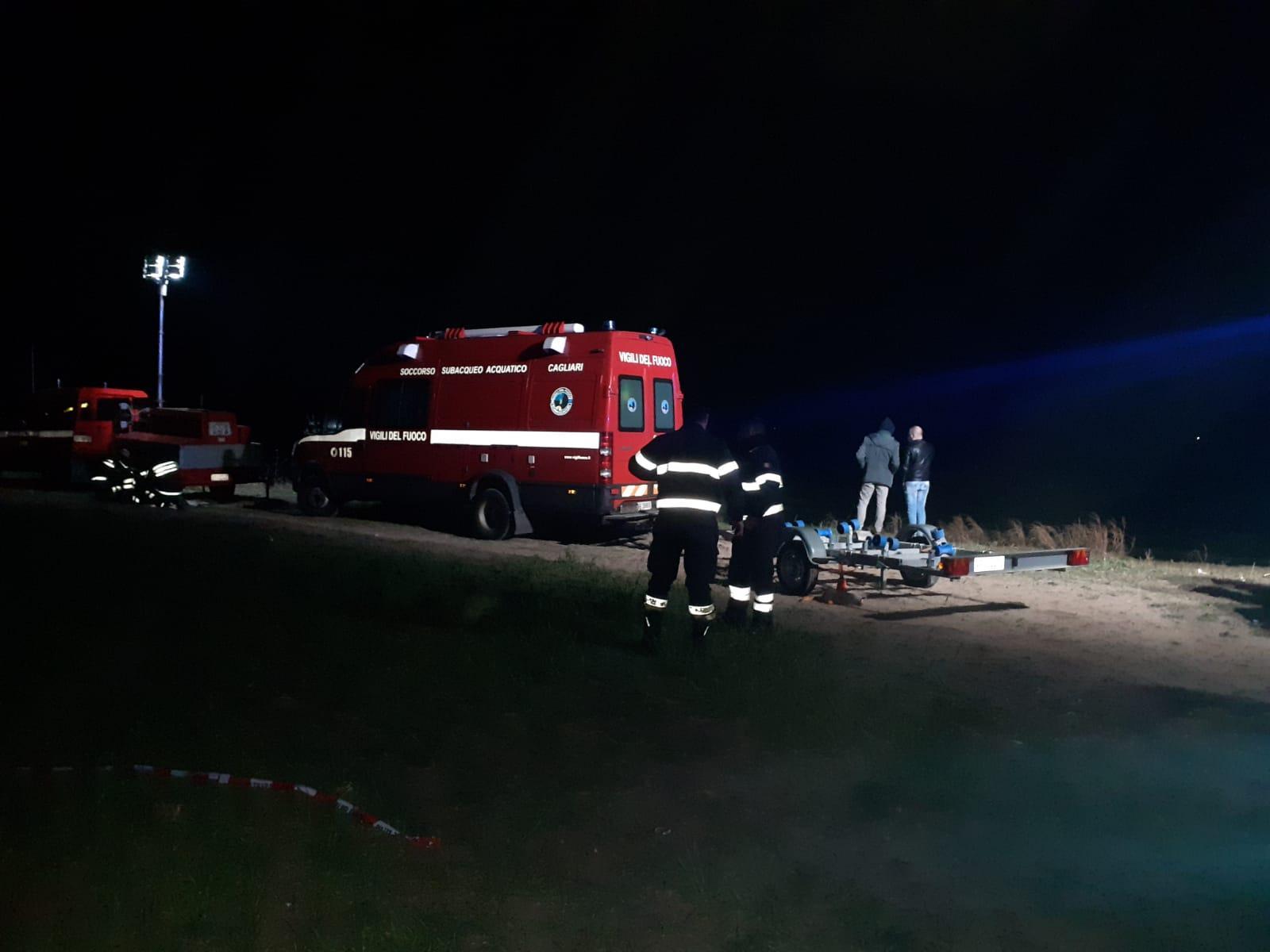 Le ricerche del pescatore scomparso (foto francesco pinna)