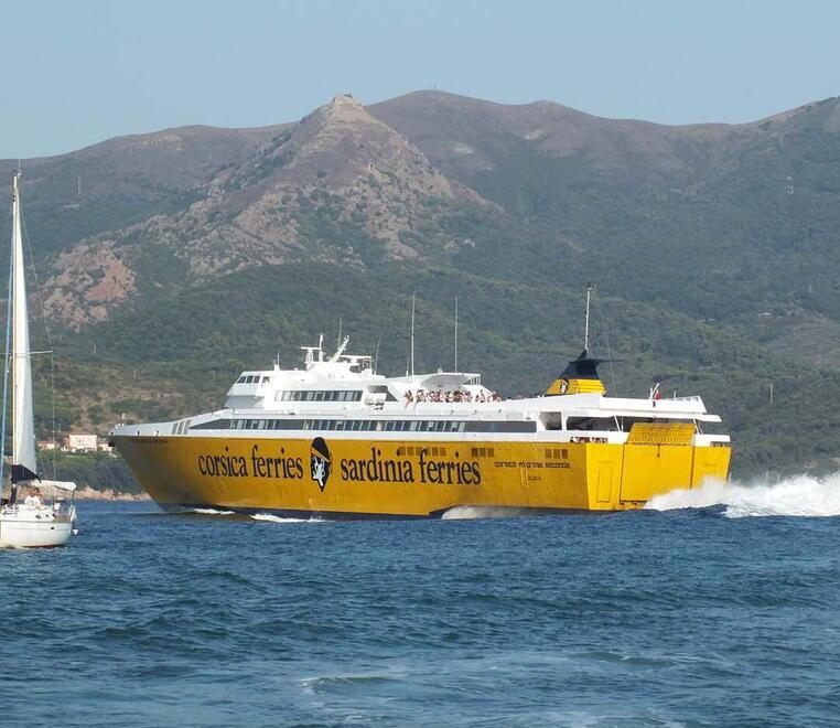 La Freccia Gialla resta all’Elba: slot confermati dall’Authority 