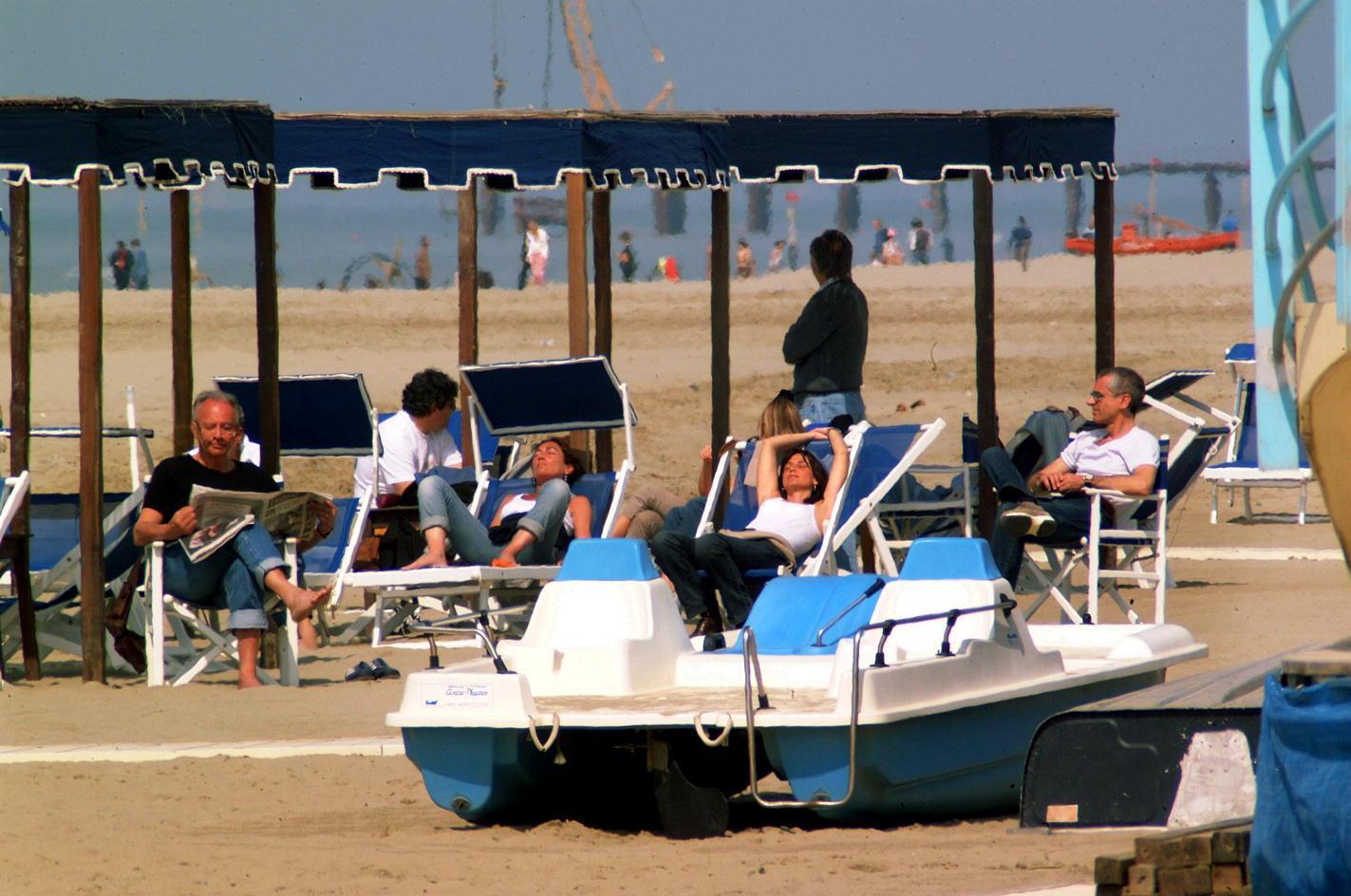Riaprono la prossima settimana gli stabilimenti balneari a Forte dei Marmi 
