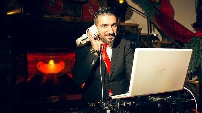 La Versilia ritorna a ballare, il dj simbolo dei locali: «Anni tremendi, c’è fame di divertimento»