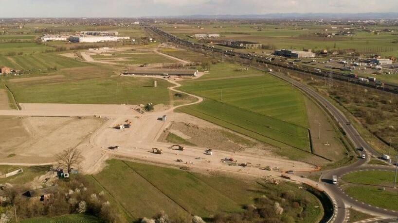 «Mancano solo il rogito e il pagamento. Noi siamo pronti, aspettiamo Silk-Faw»