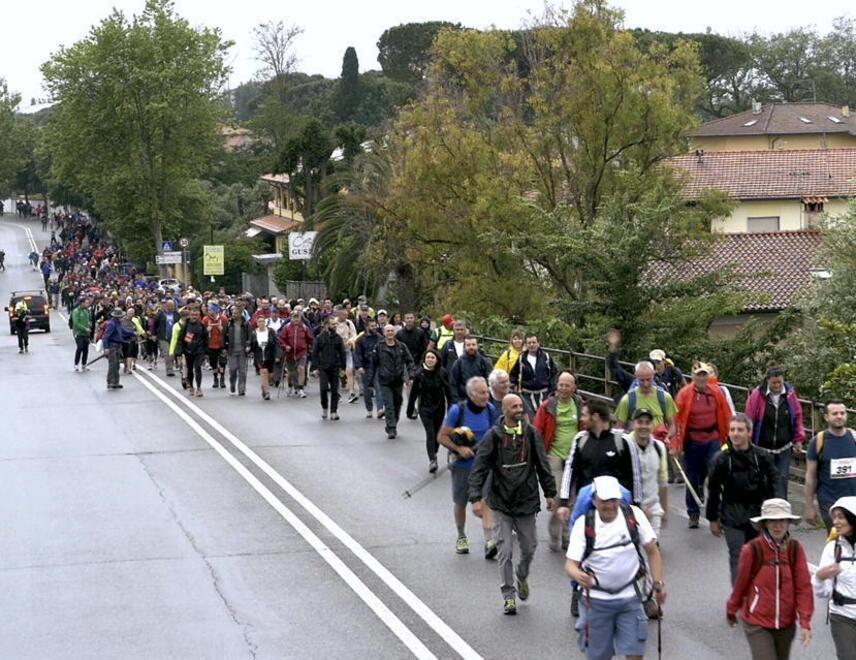Torna il Grande Trekking, dalla spiaggia al monte Sagro 