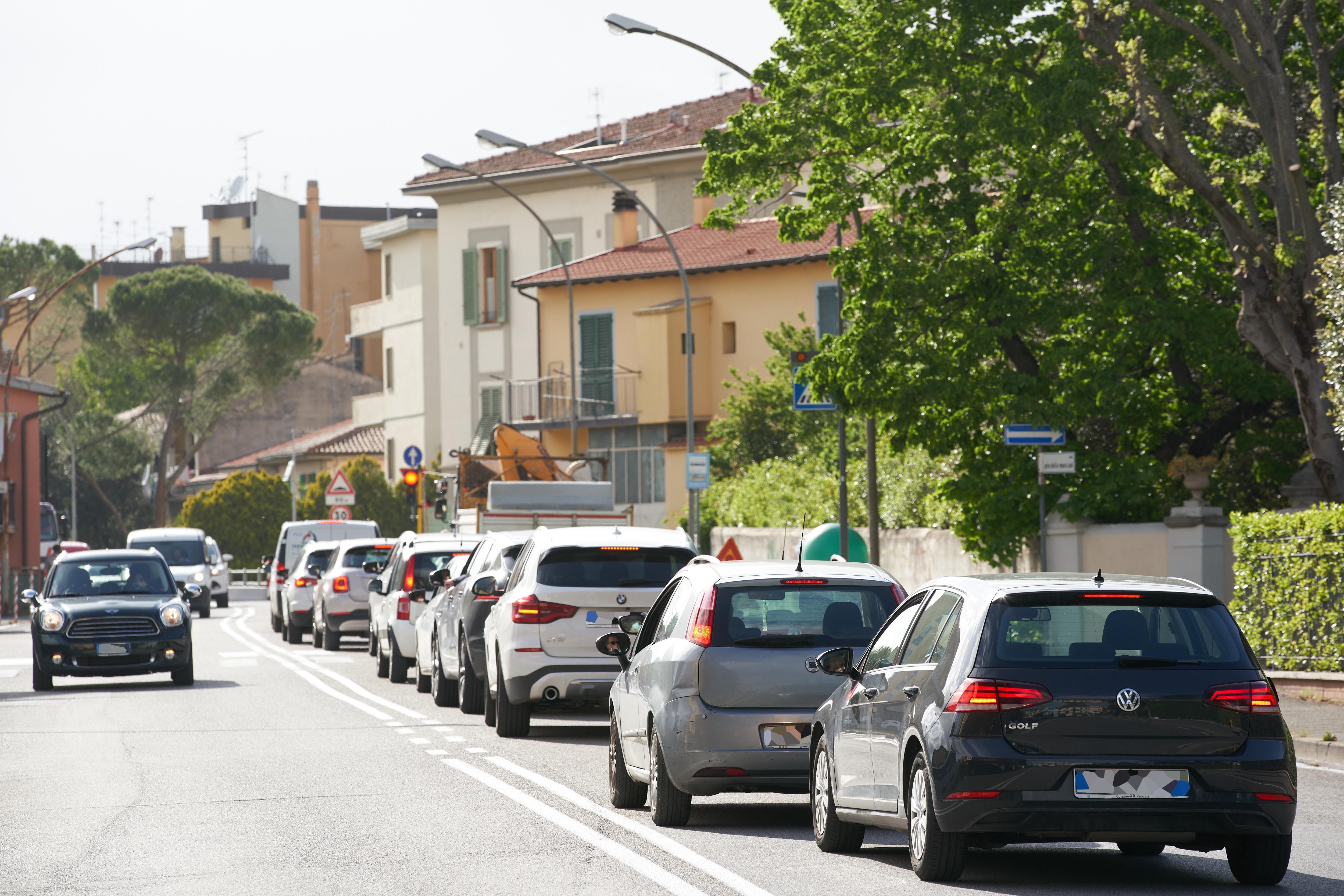 Sempre meno auto coperte da assicurazione in provincia di Pisa