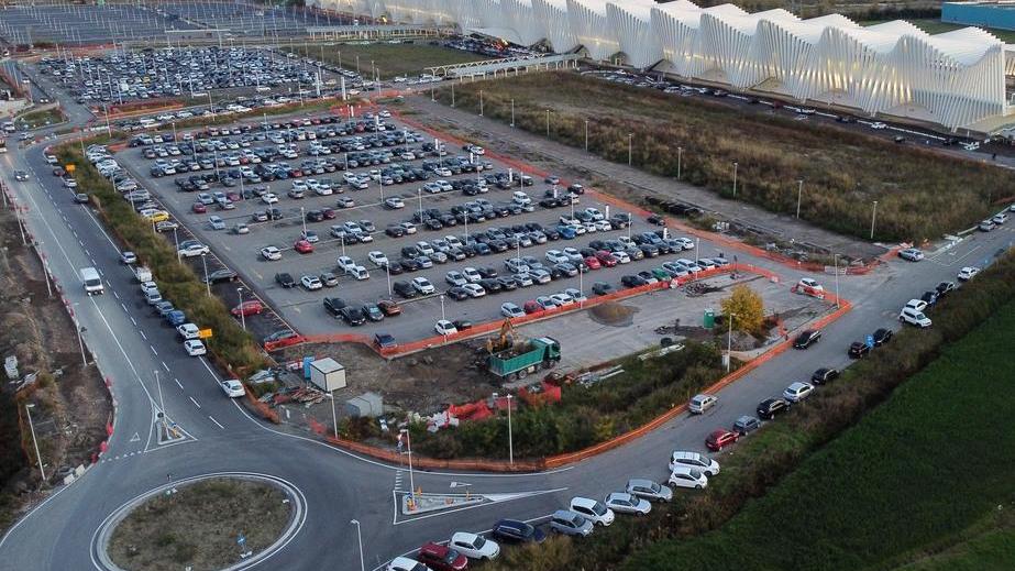 Reggio Emilia, taglio del nastro per 1.300 nuovi posti al parcheggio della Mediopadana 