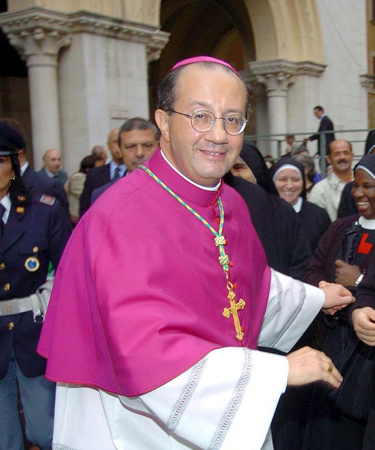 [NERO]Putin cita anche il Vangelo di Giovanni L’arcivescovo: «Autentica bestemmia»