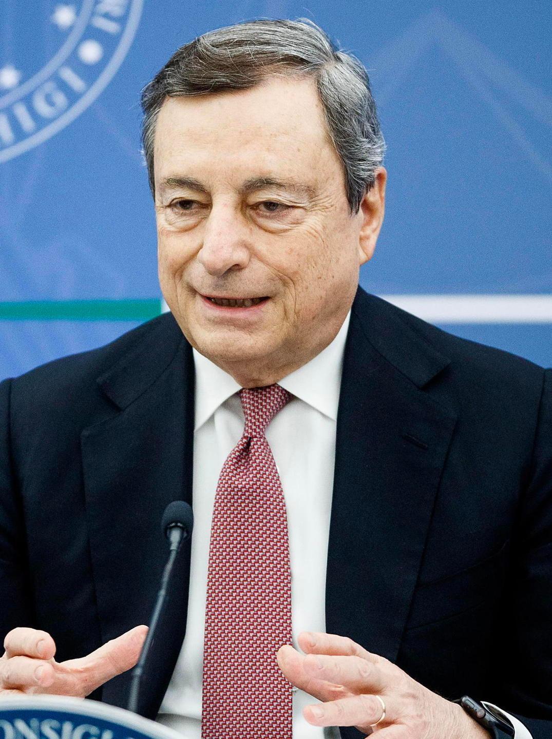 Draghi: «4,4 miliardi contro la crisi» 