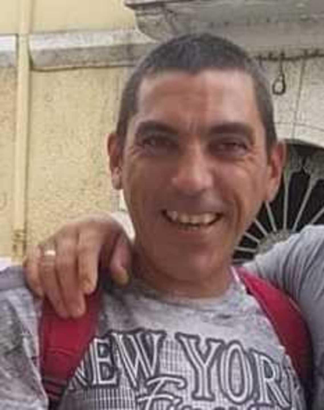 Cade dalla barca, disperso un pescatore 