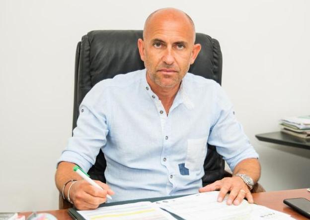 «Domenica tutti al lavoro per salvarci» 