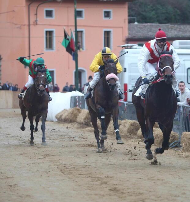 Una passata edizione del palio