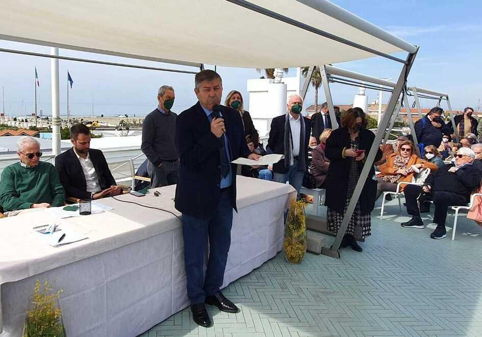 Murzi schiera “Noi del Forte” per fare il sindaco bis: «Abbiamo fatto tanto, pronti a continuare»