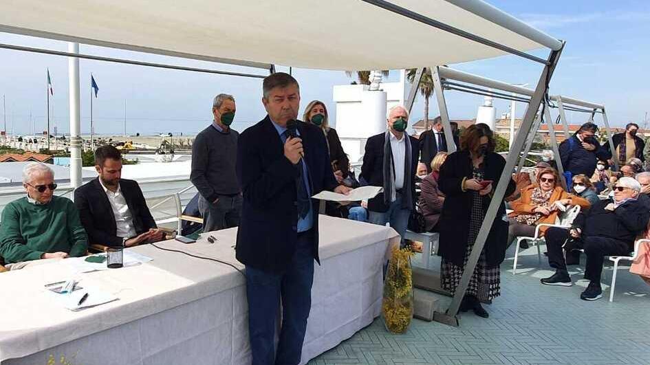 Murzi schiera “Noi del Forte” per fare il sindaco bis: «Abbiamo fatto tanto, pronti a continuare»