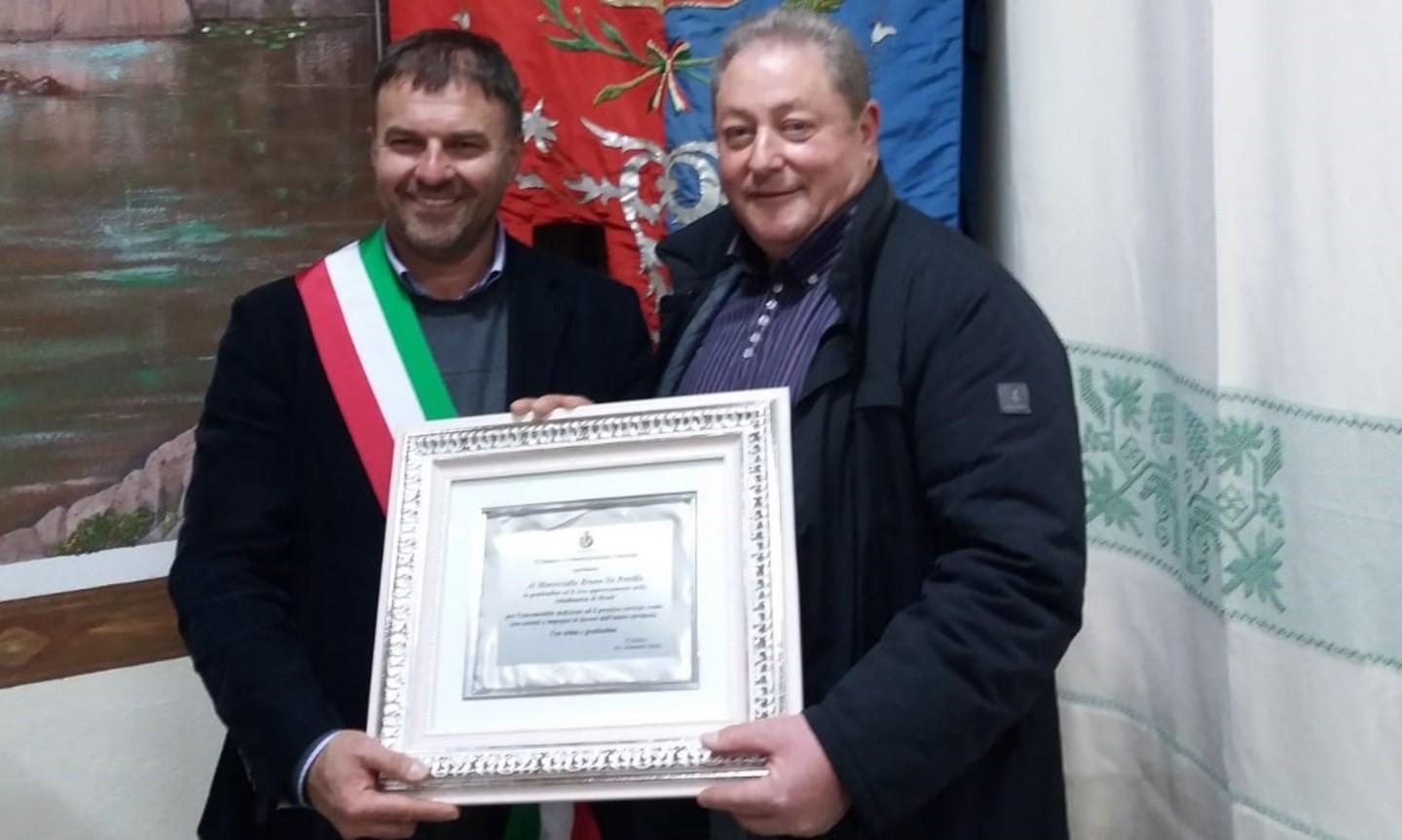 Dal Comune una targa al tenente De Petrillo 
