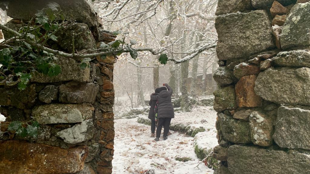 La neve saluta a Fonni l'inizio della primavera