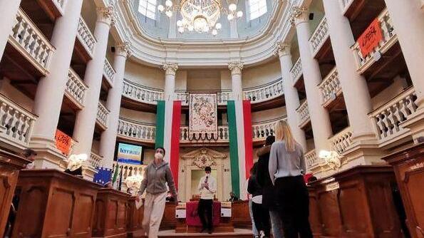 Reggio ricorda le 1.055 vittime di mafia: «Quelle ferite non devono rimarginarsi»