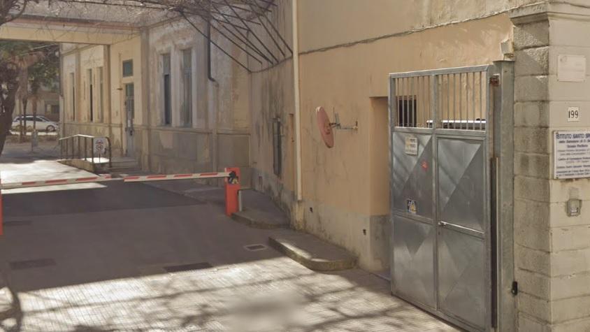 L'ingresso del centro