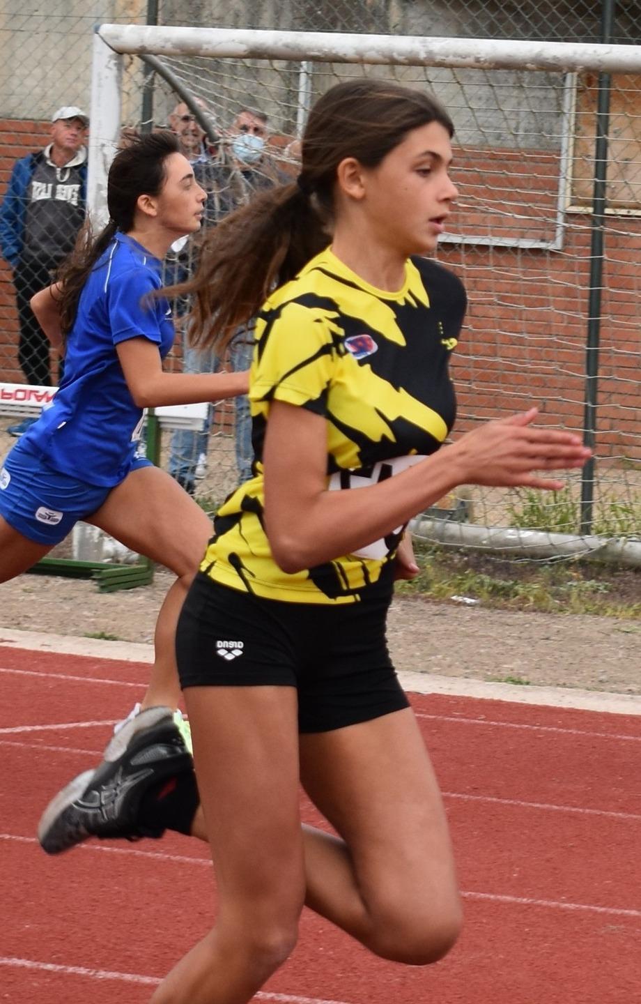 Laura Frattaroli sfreccia a Cagliari 