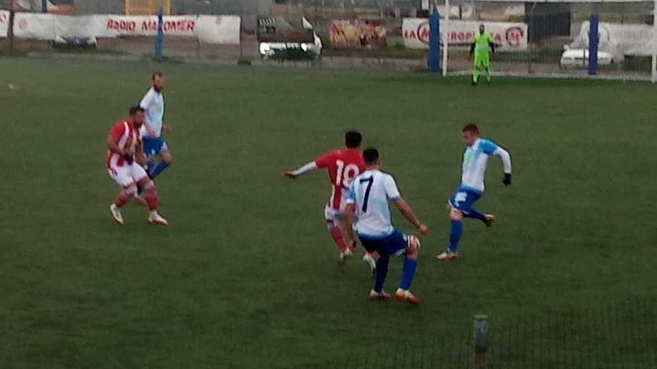 La Macomerese ci prova ma il big match finisce pari